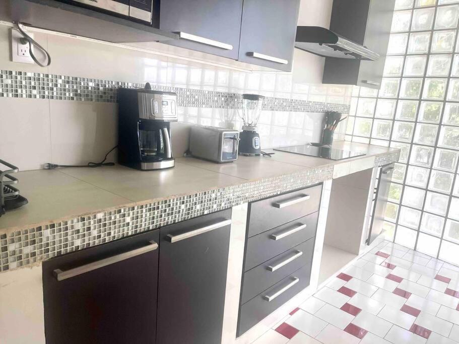 Deco 6 Downtown 3 Bed * Cancun