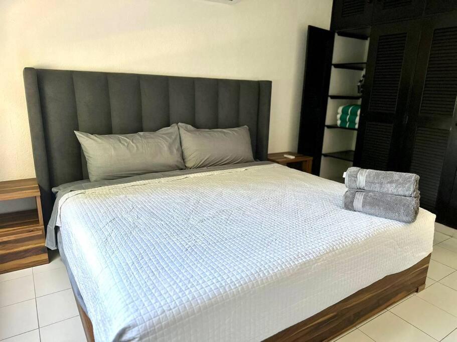 Deco 6 Downtown 3 Bed * Cancun