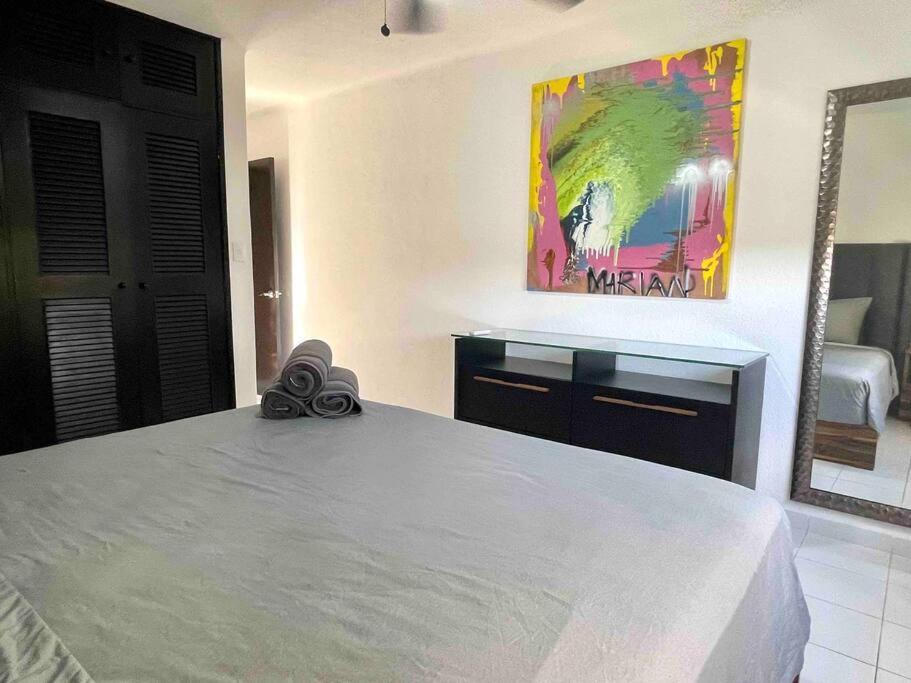 Deco 6 Downtown 3 Bed Apartment