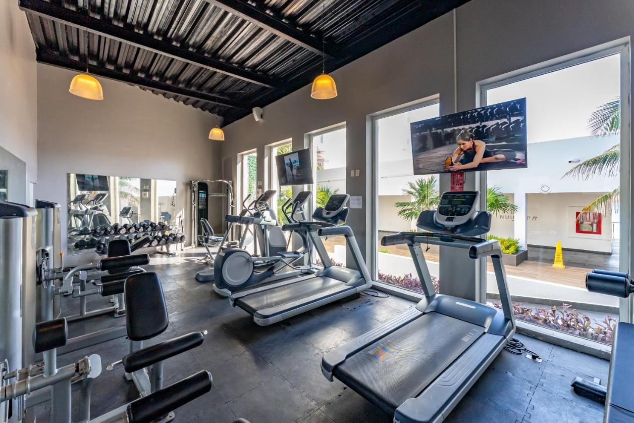 Beachfront Ocean View-boutique •gym •spa Apartment Cancun