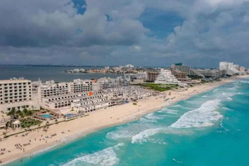 Amazing Beachfront *