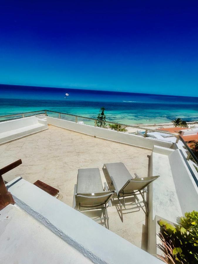 Solymar Corner Penthouse Apartment