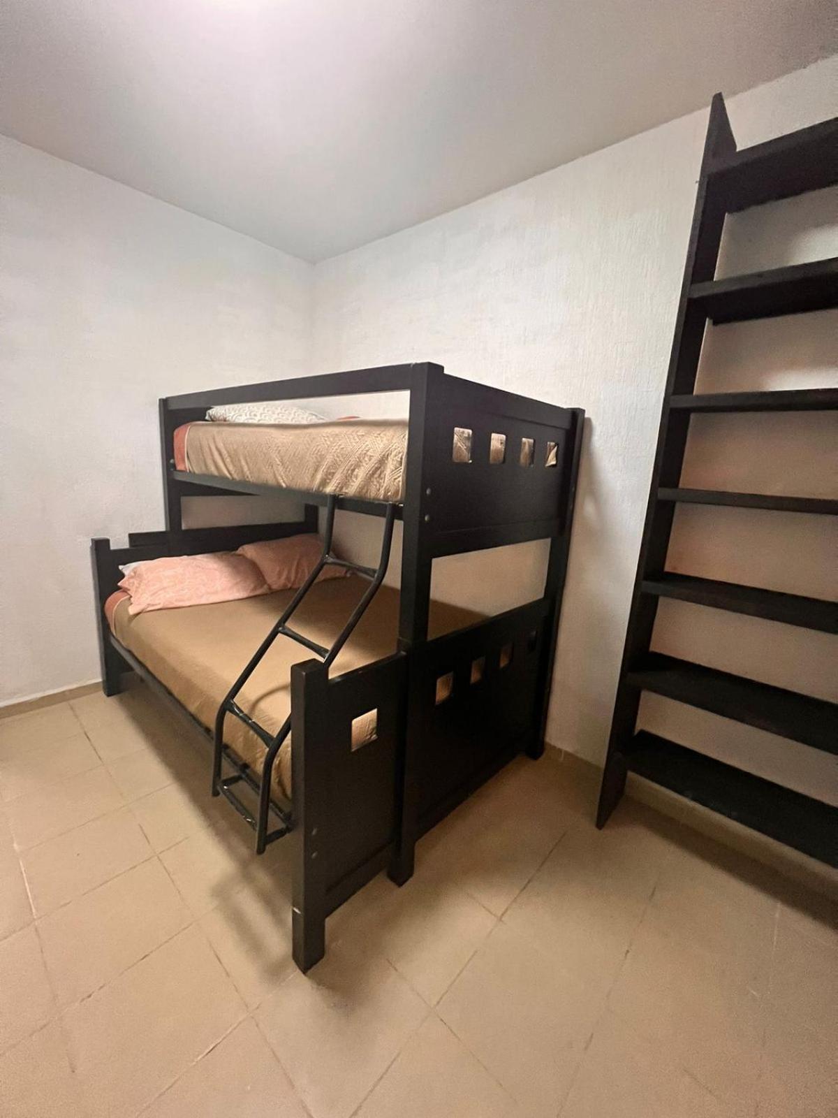 Depa Con Alberca En Privada Apartment Cancun