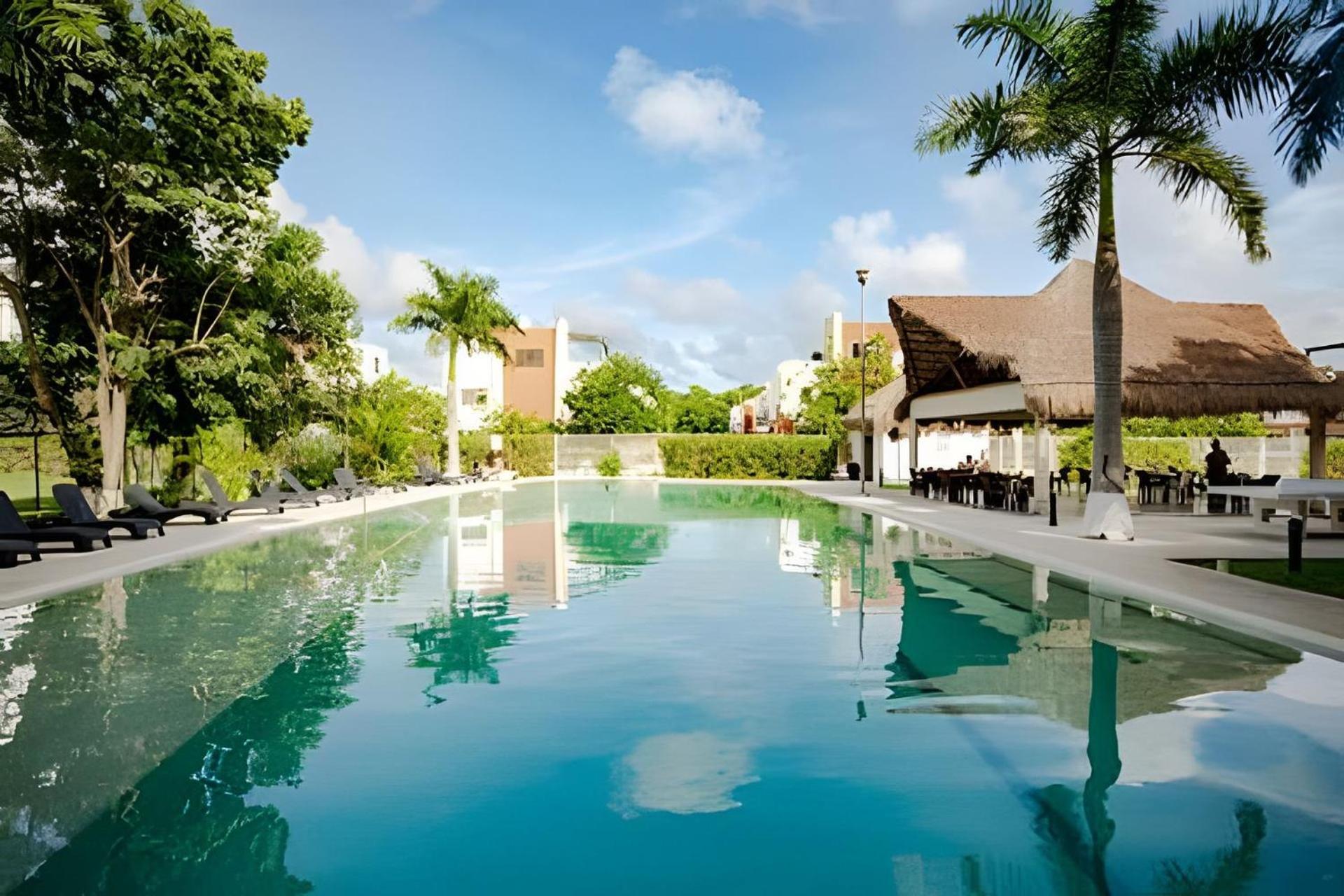 Exclusive Building 6 People 3 Cable Televisions 2 Swimming Pools Balcony, Holiday home Cancun