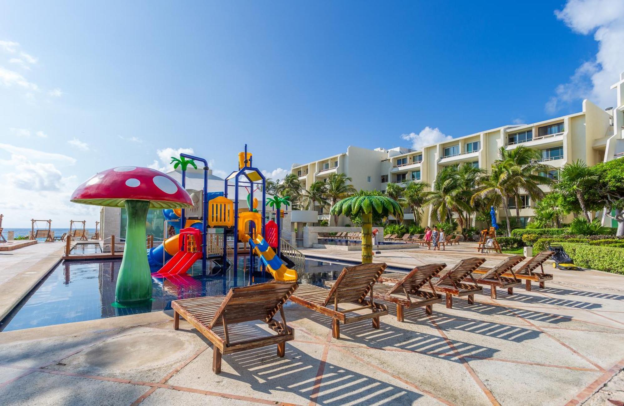 One Bedroom Garden Level With Partial Ocean View Zone Apartamento