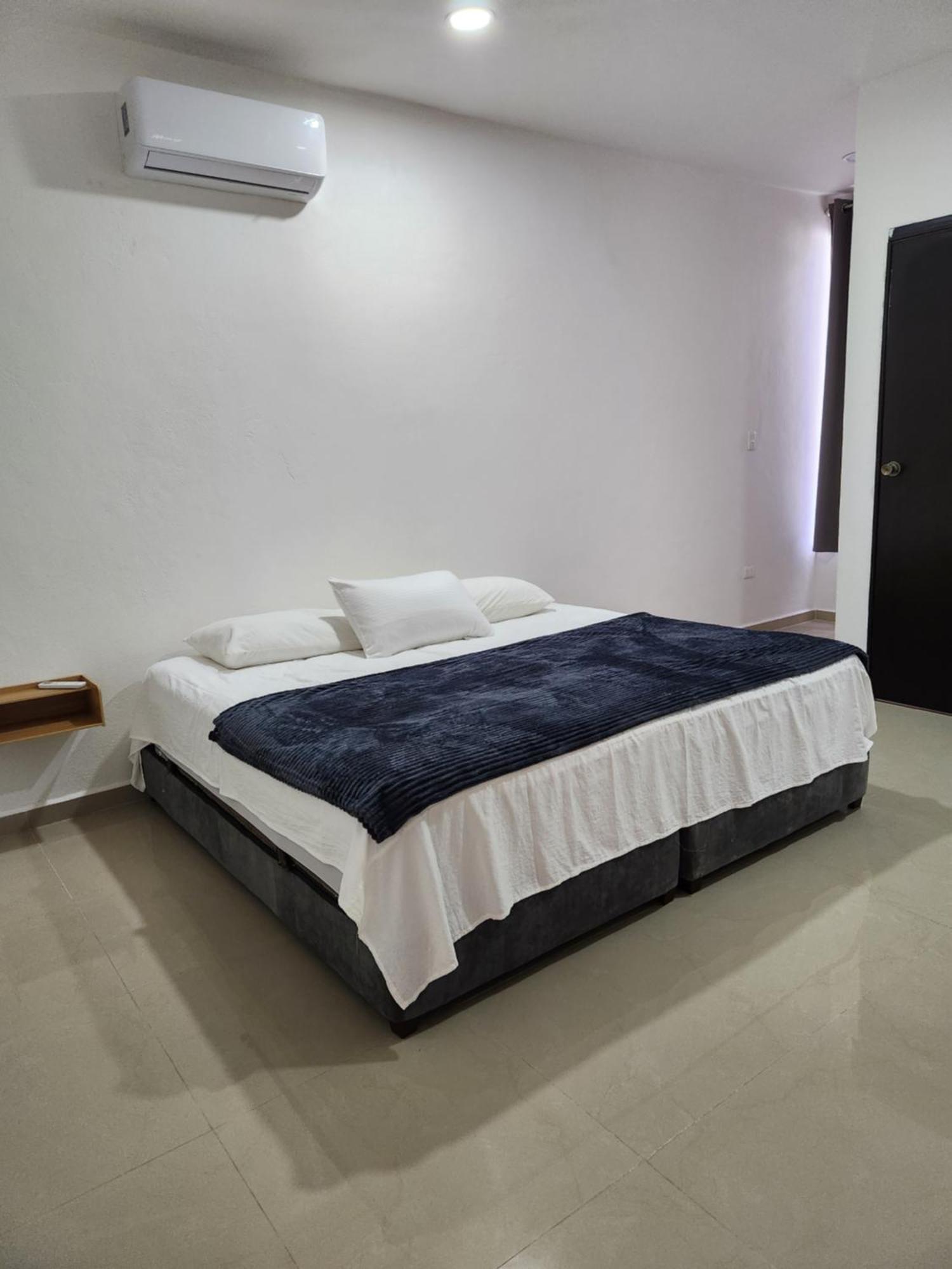 Perla Suite's