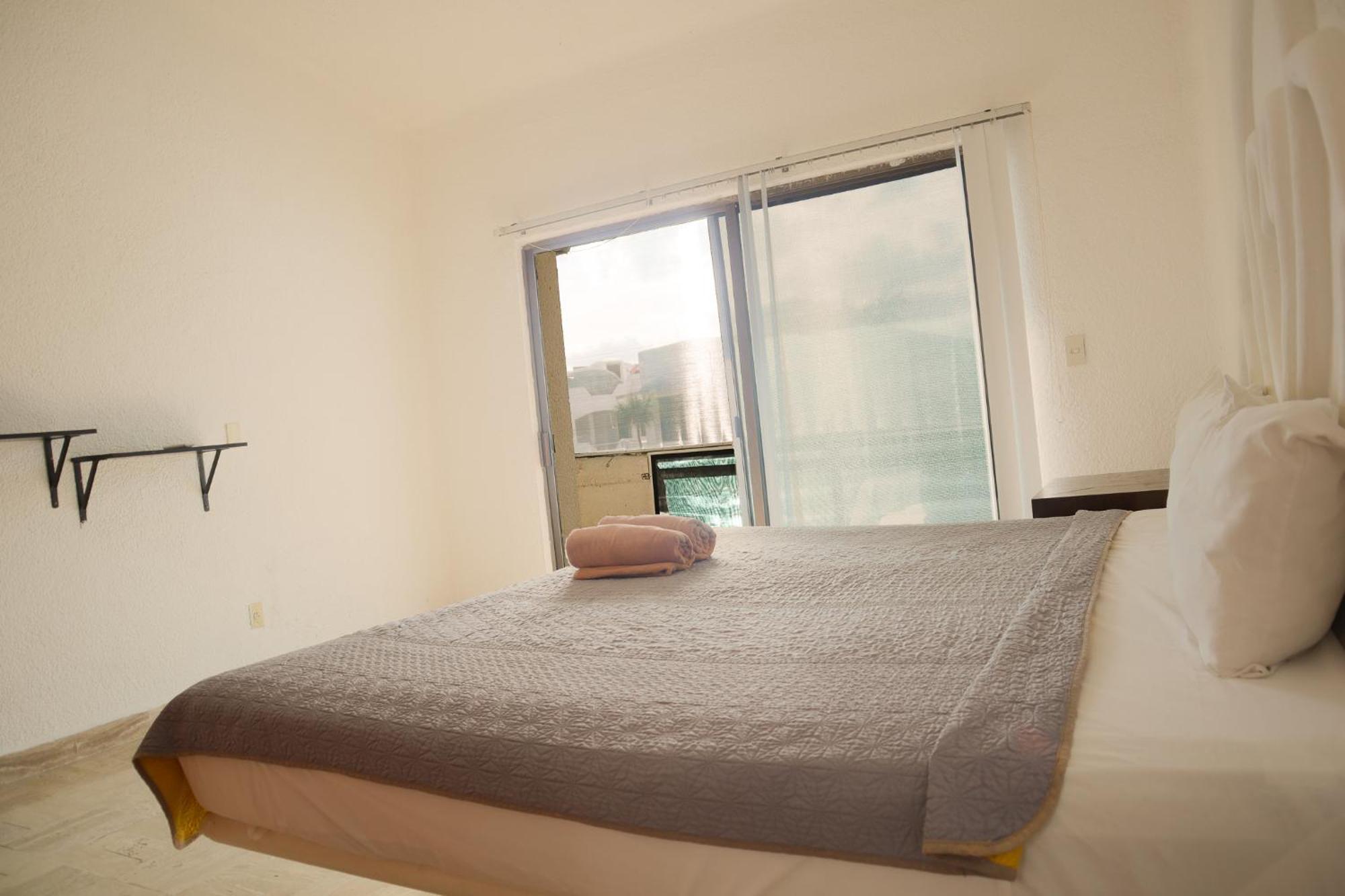 Spacious Penthouse 3 Bedrooms, Private Rooftop Zh - Gre5401 - Apartment Cancun