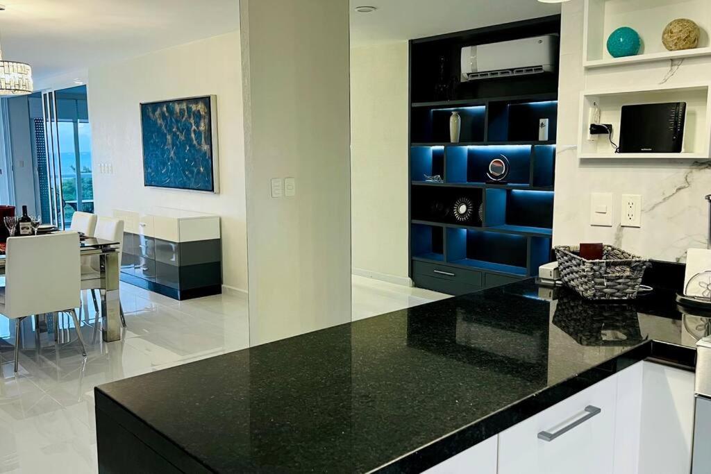 Apartment Luxury Beachfront