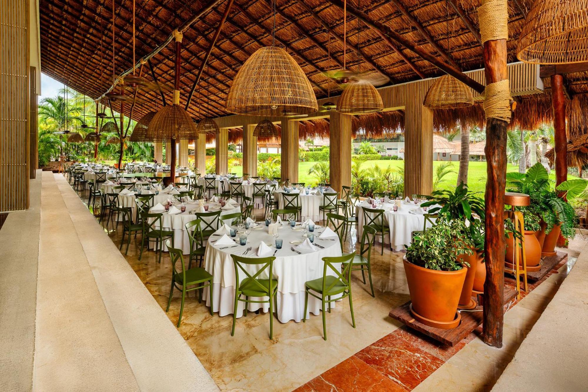 Presidente Intercontinental Resort