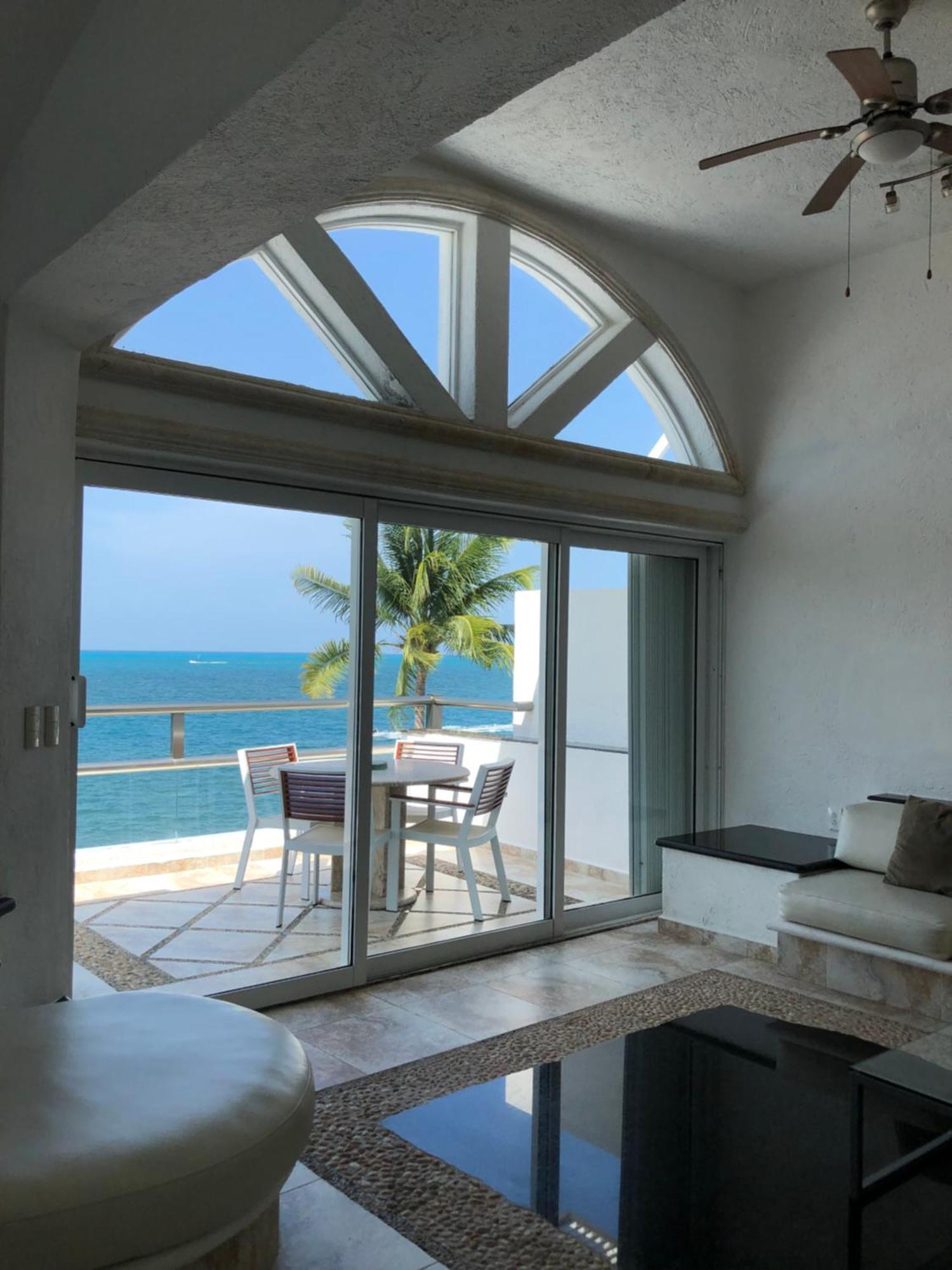 Ferienhaus 4br Beachfront Beautiful House By Solmar