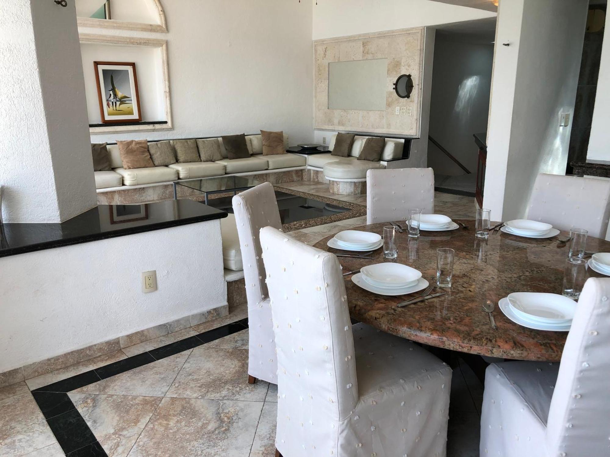 Holiday home 4br Beachfront Beautiful House By Solmar