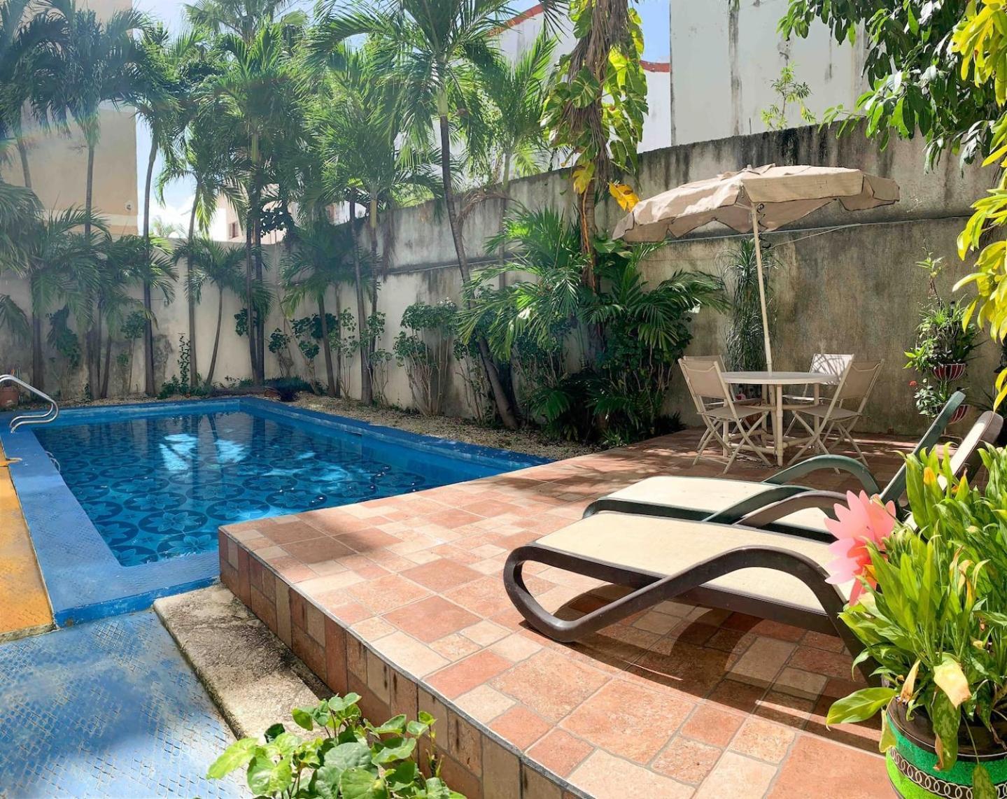 Apartment 3br Beautiful Vintage With Great Location! *