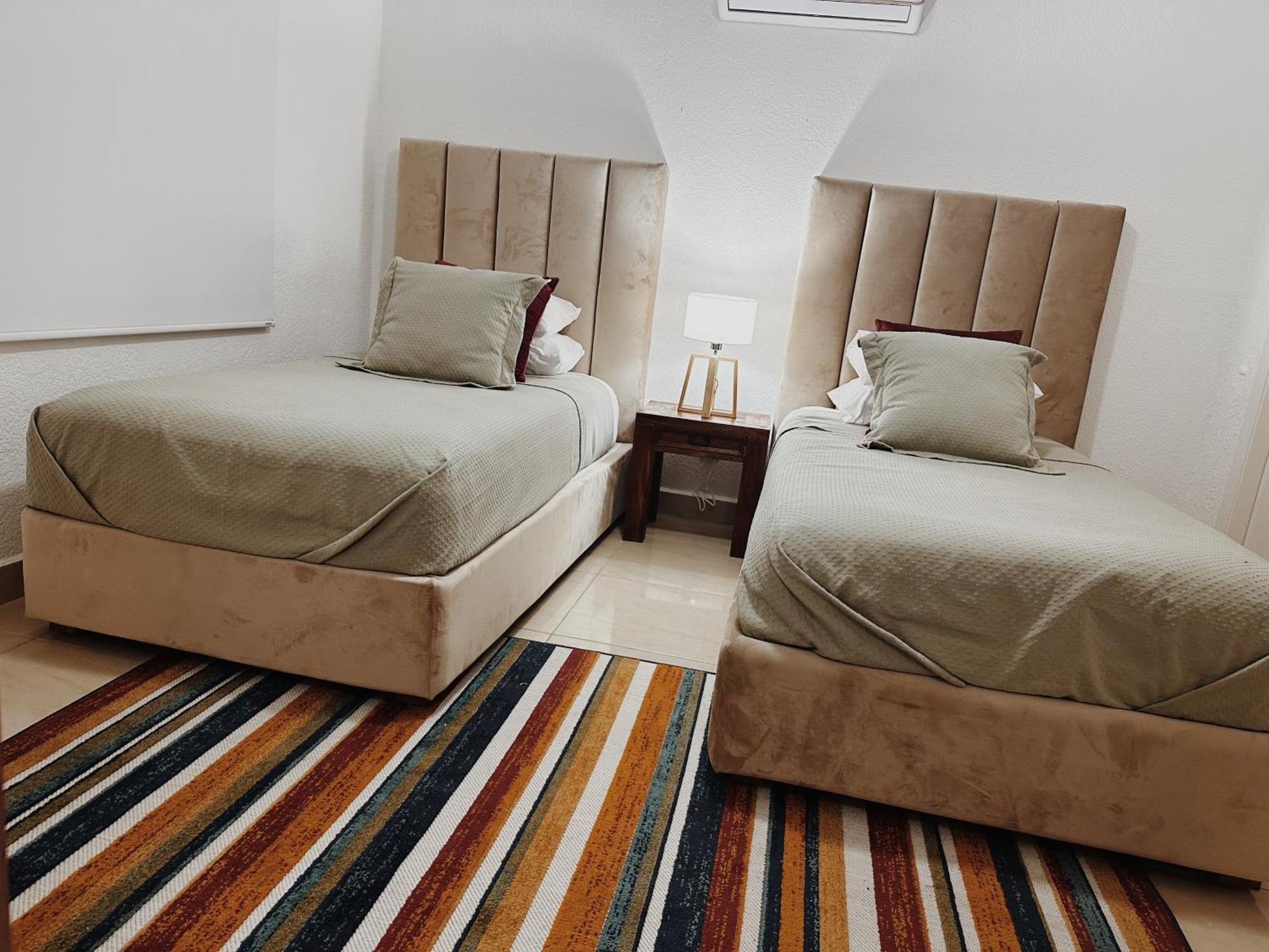 Newly Renovated ! Laguna * Cancun