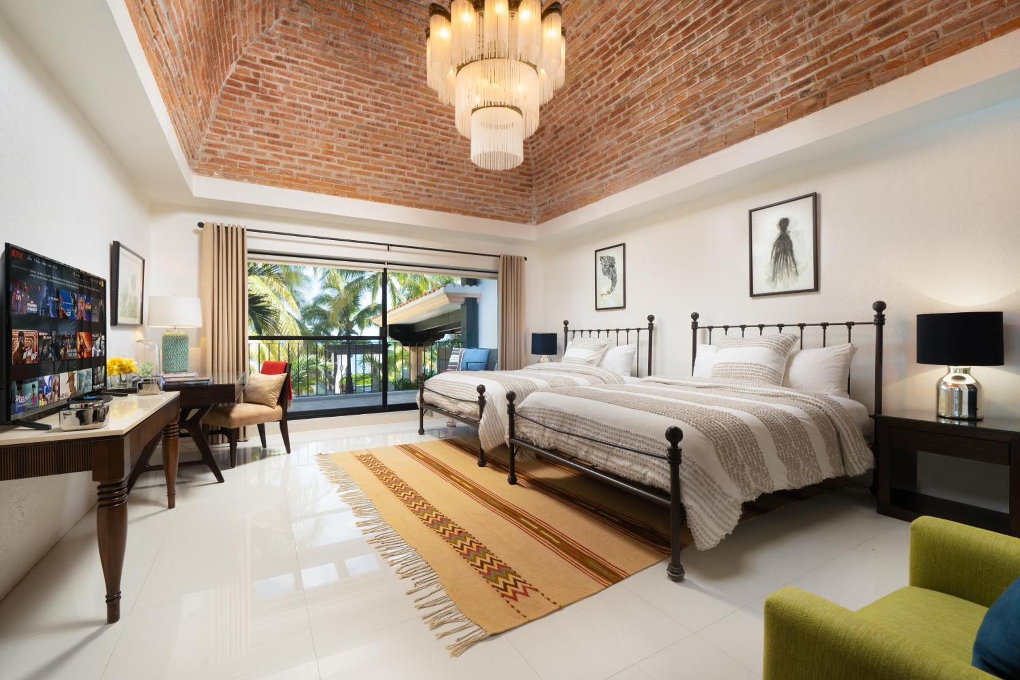 Albatros Oceanfront Luxury Hotelzone
