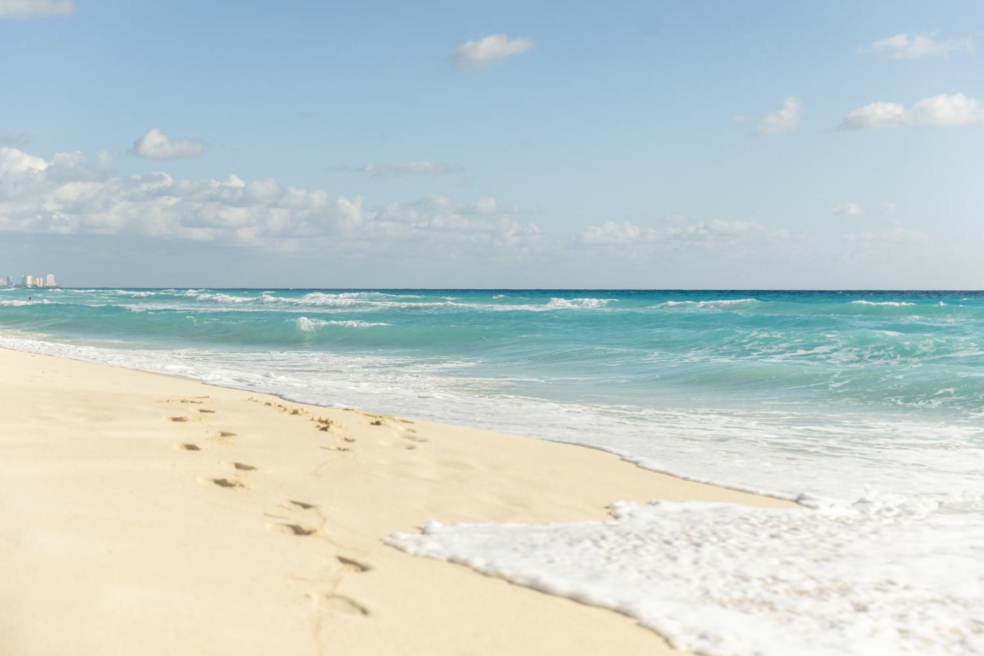 Seadust Family Cancun