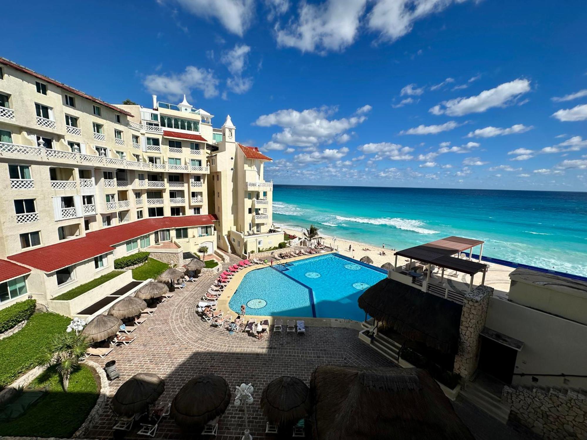 Aparthotel Plaza -