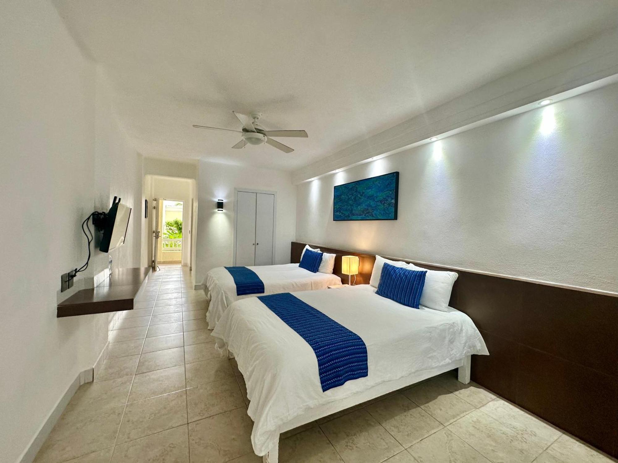 Aparthotel Plaza -