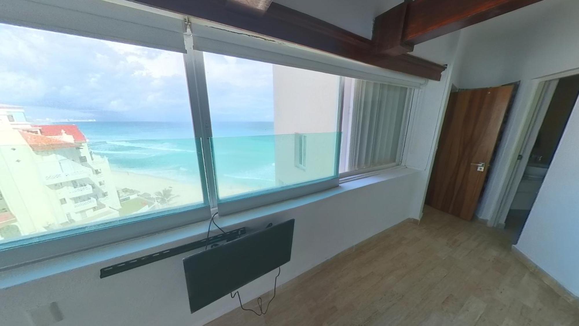 Vista Del Mar - Plaza Apartahotel Cancún