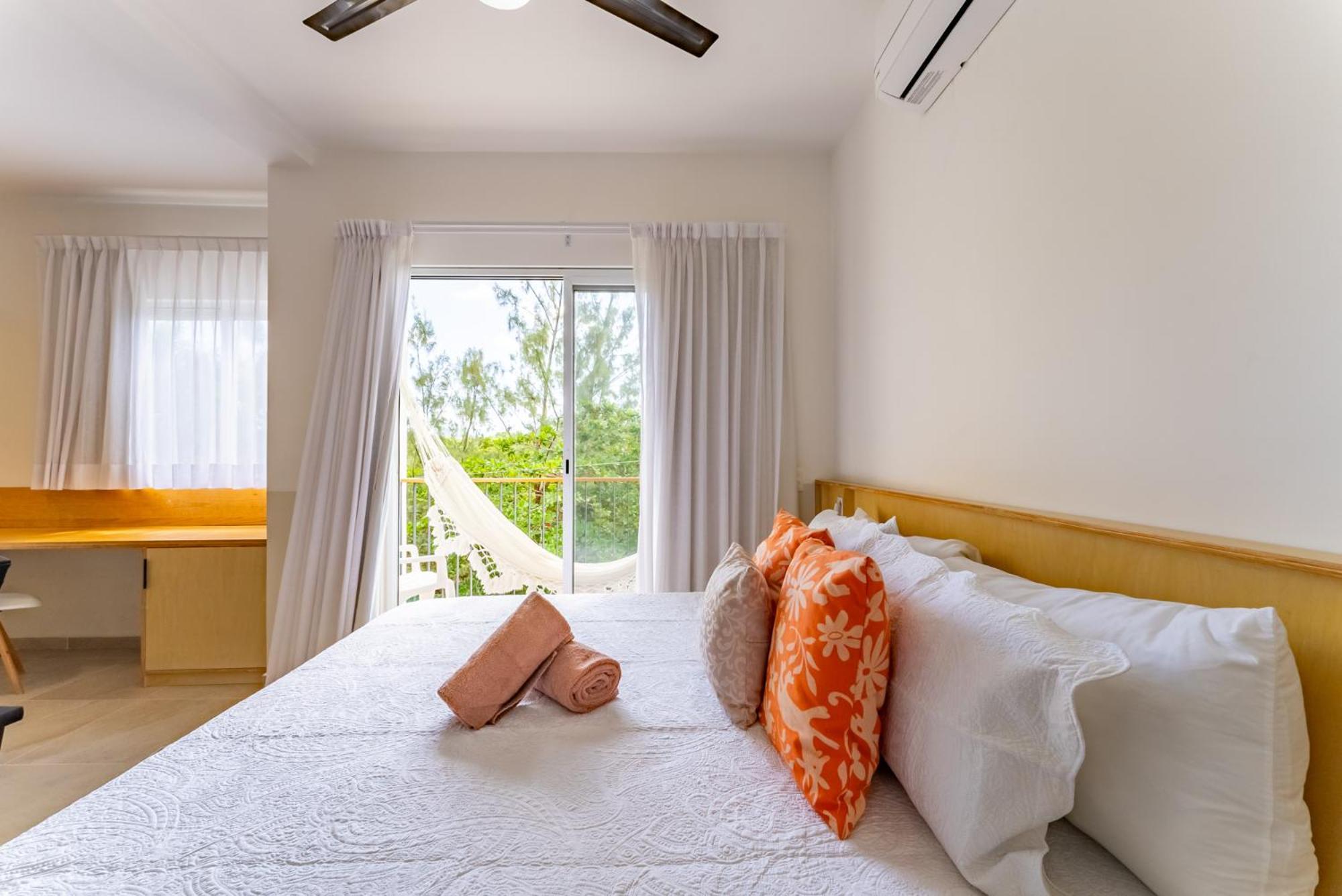 Bed Away Apartment Cancun