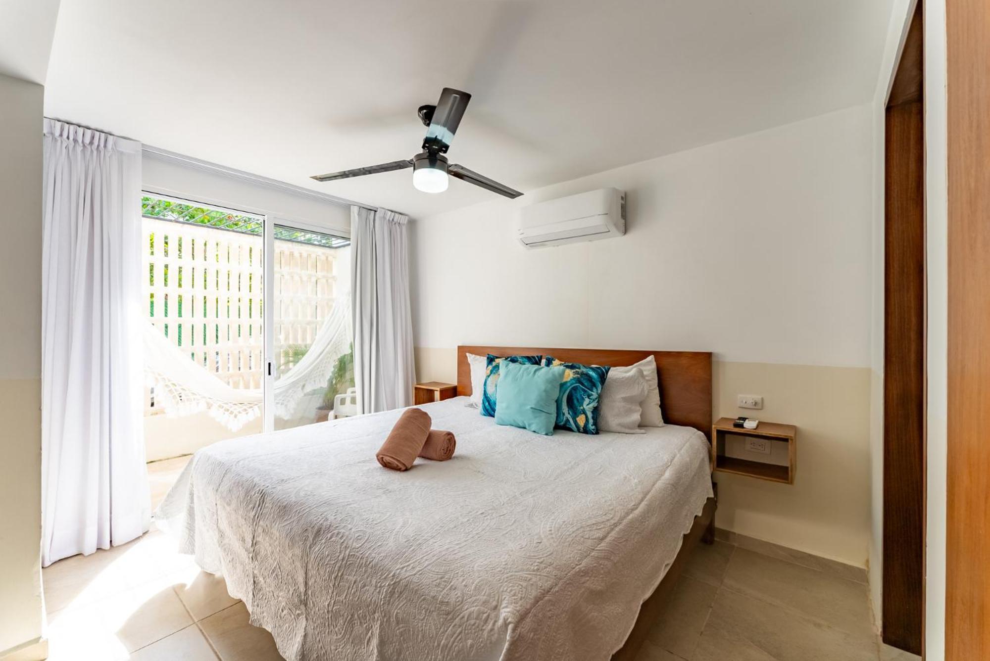 Apartment Bed Away Cancun