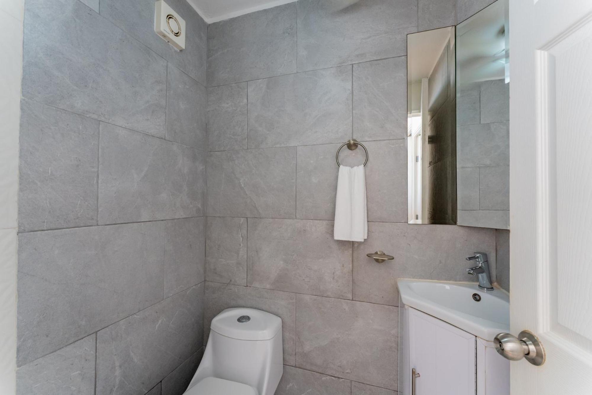 Beachfront 4br Zone Villa Cancun
