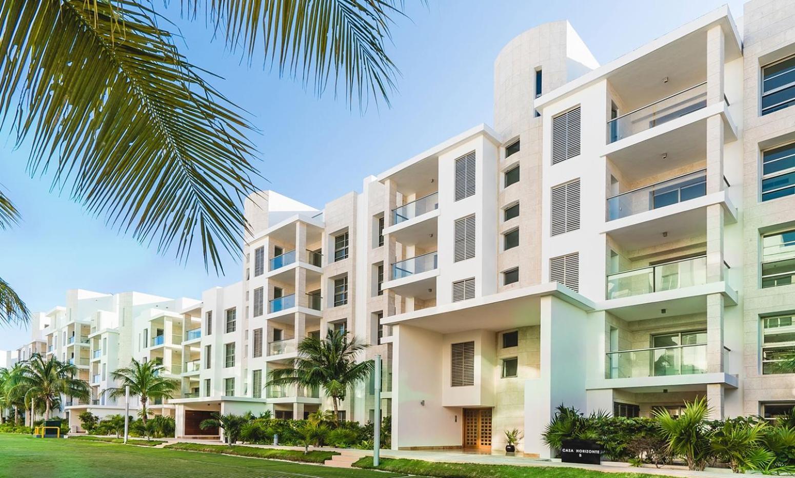 Apartment Beach Front Marina & Golf Luxe Playa Mujeres Cancun