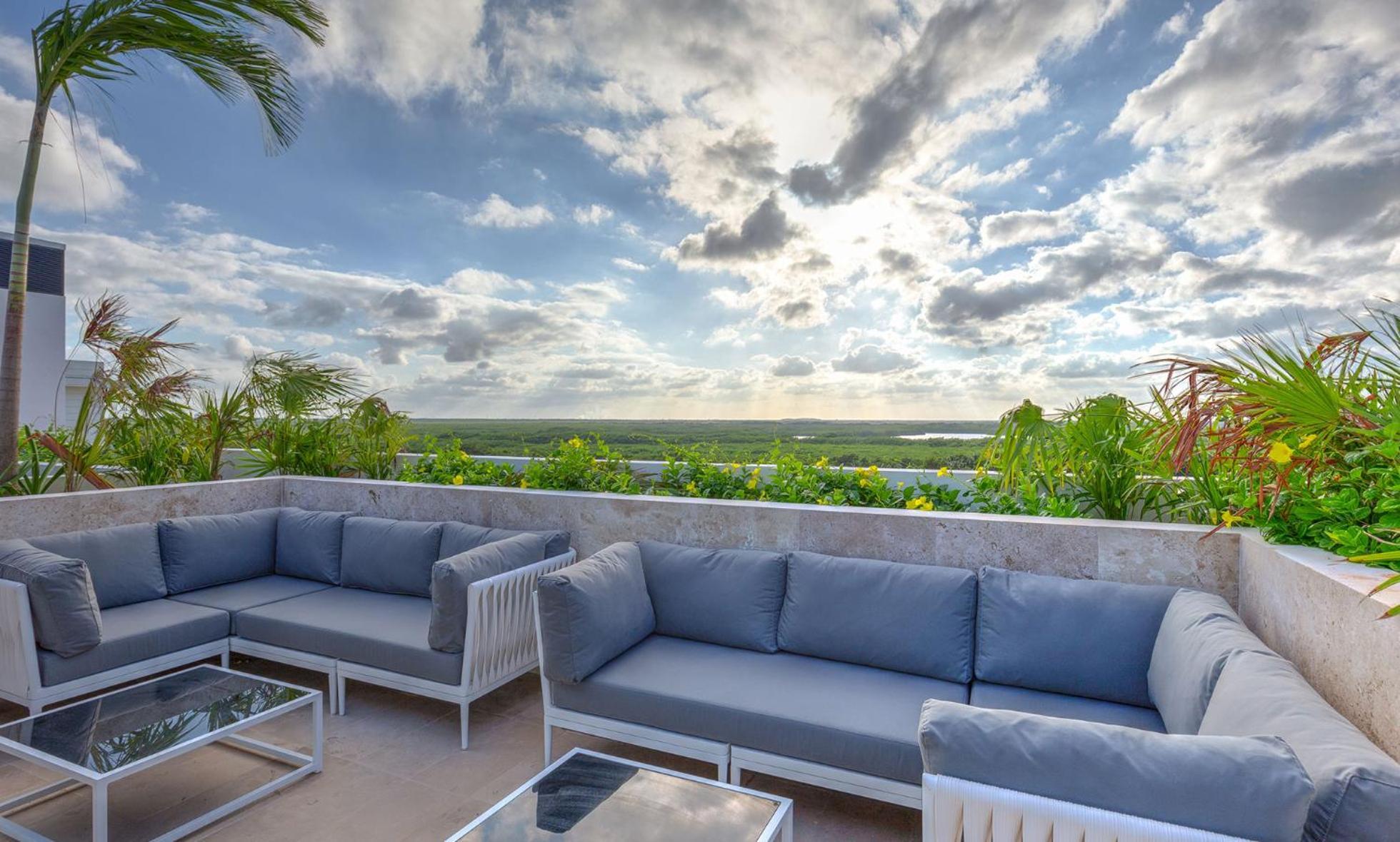 Apartment Beach Front Marina & Golf Luxe Playa Mujeres Cancun