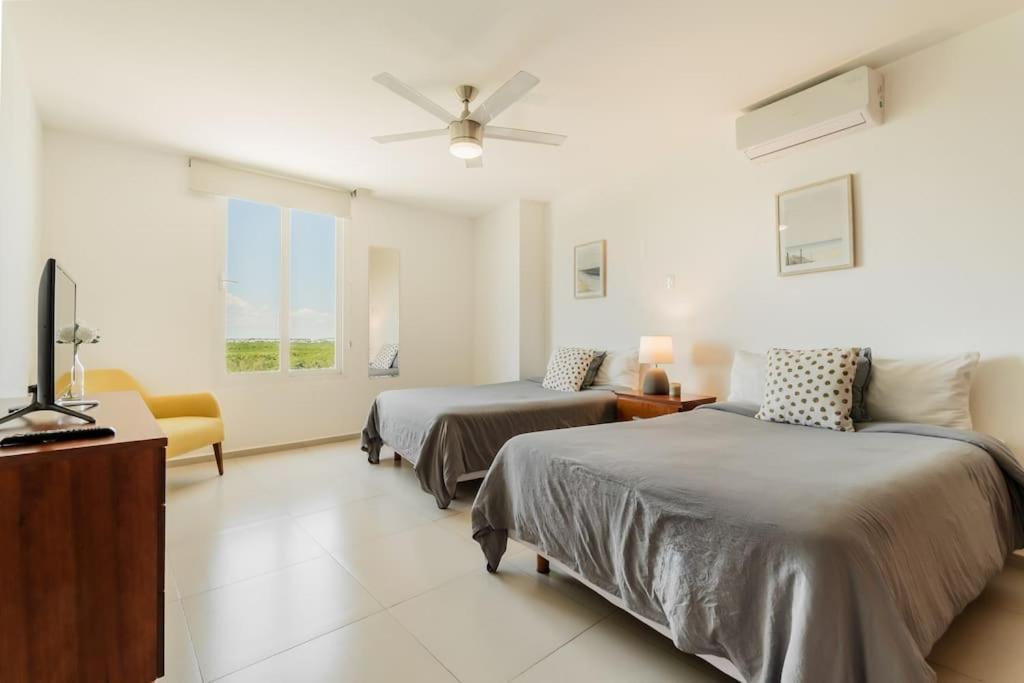 Blue Dream Beachfront 2 Bdr By Casa Paraiso Apartment *