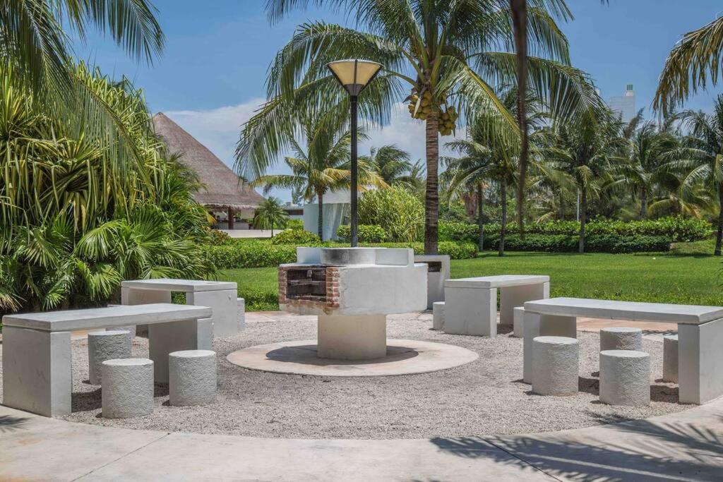 Blue Dream Beachfront 2 Bdr By Casa Paraiso * Cancun