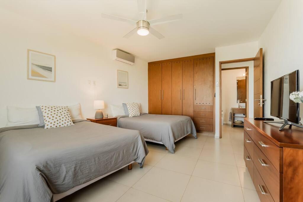 Blue Dream Beachfront 2 Bdr By Casa Paraiso Cancun