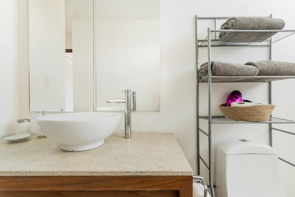 Apartment Blue Dream Beachfront 2 Bdr By Casa Paraiso