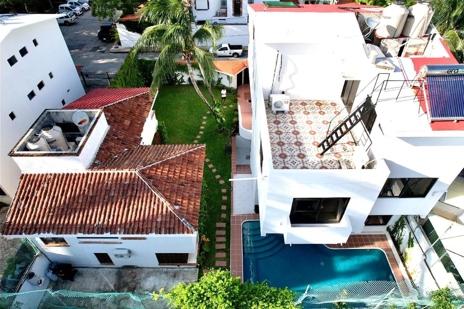 Beautiful Jungle House On A Strategic Location Holiday home *