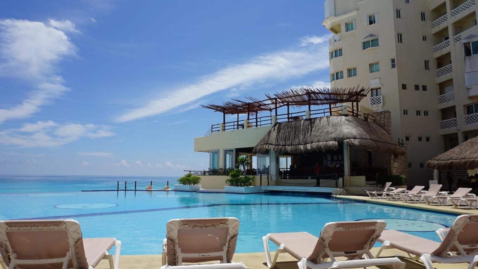 Plaza By Andiani Travel * Cancun
