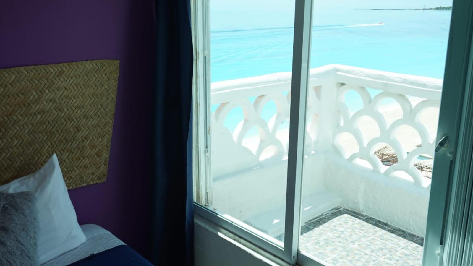 Plaza By Andiani Travel Apartment