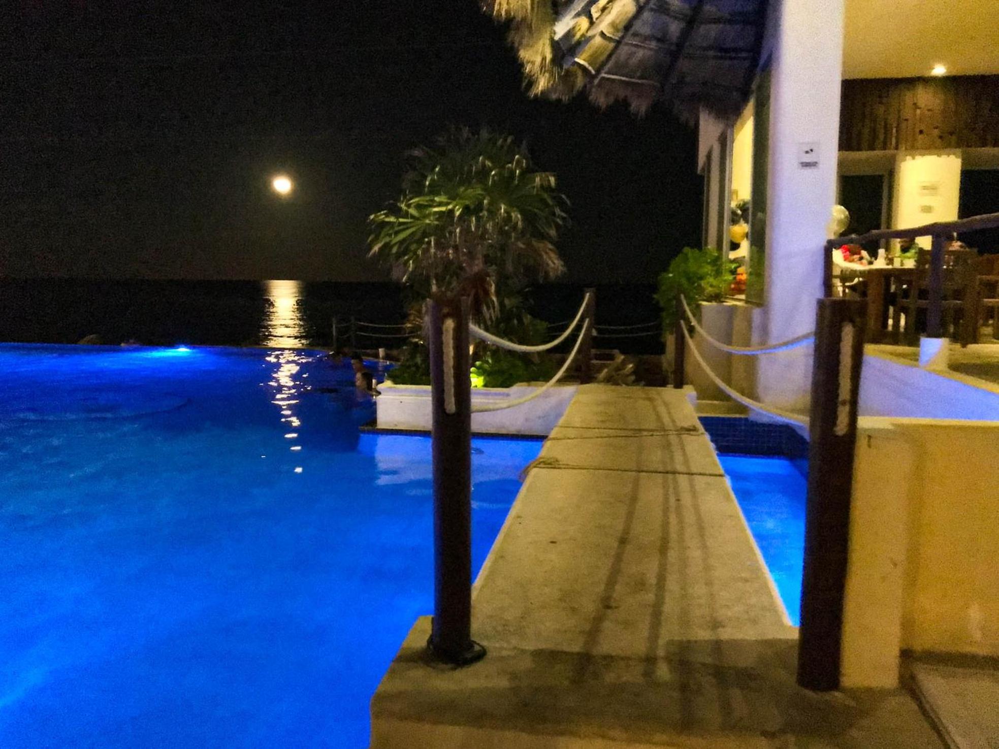 Ova Cancun