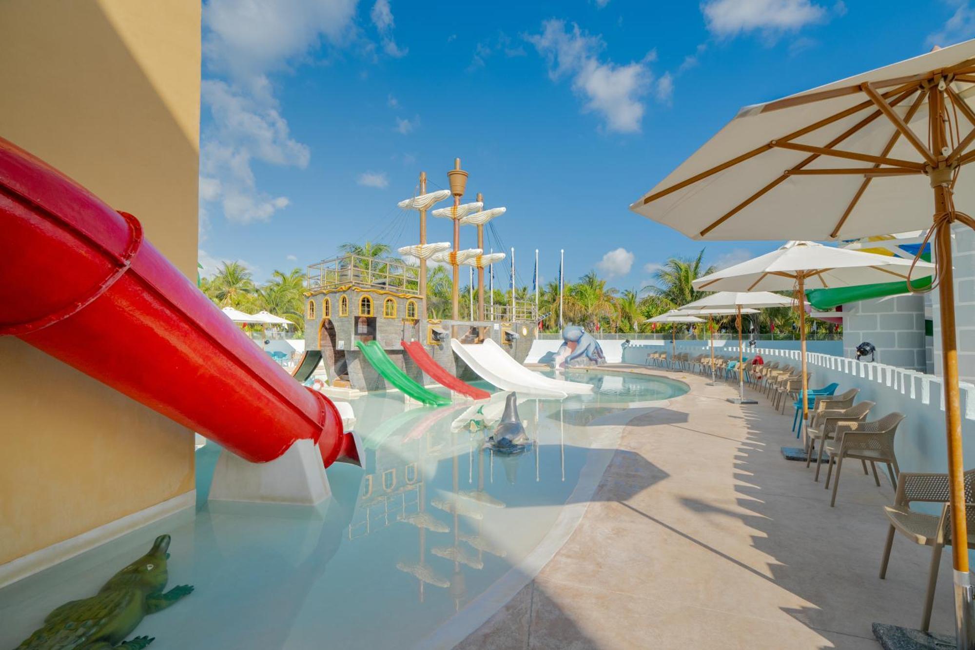 Resort Seadust Family Cancún