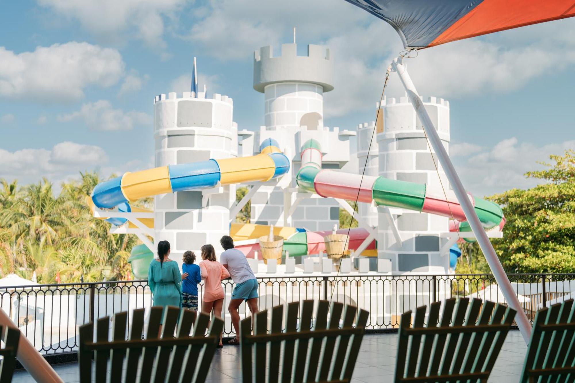Seadust Family Resort Cancun