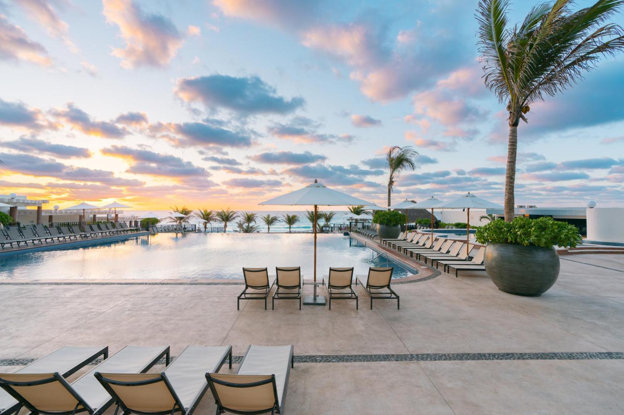 Seadust Family Resort 5*