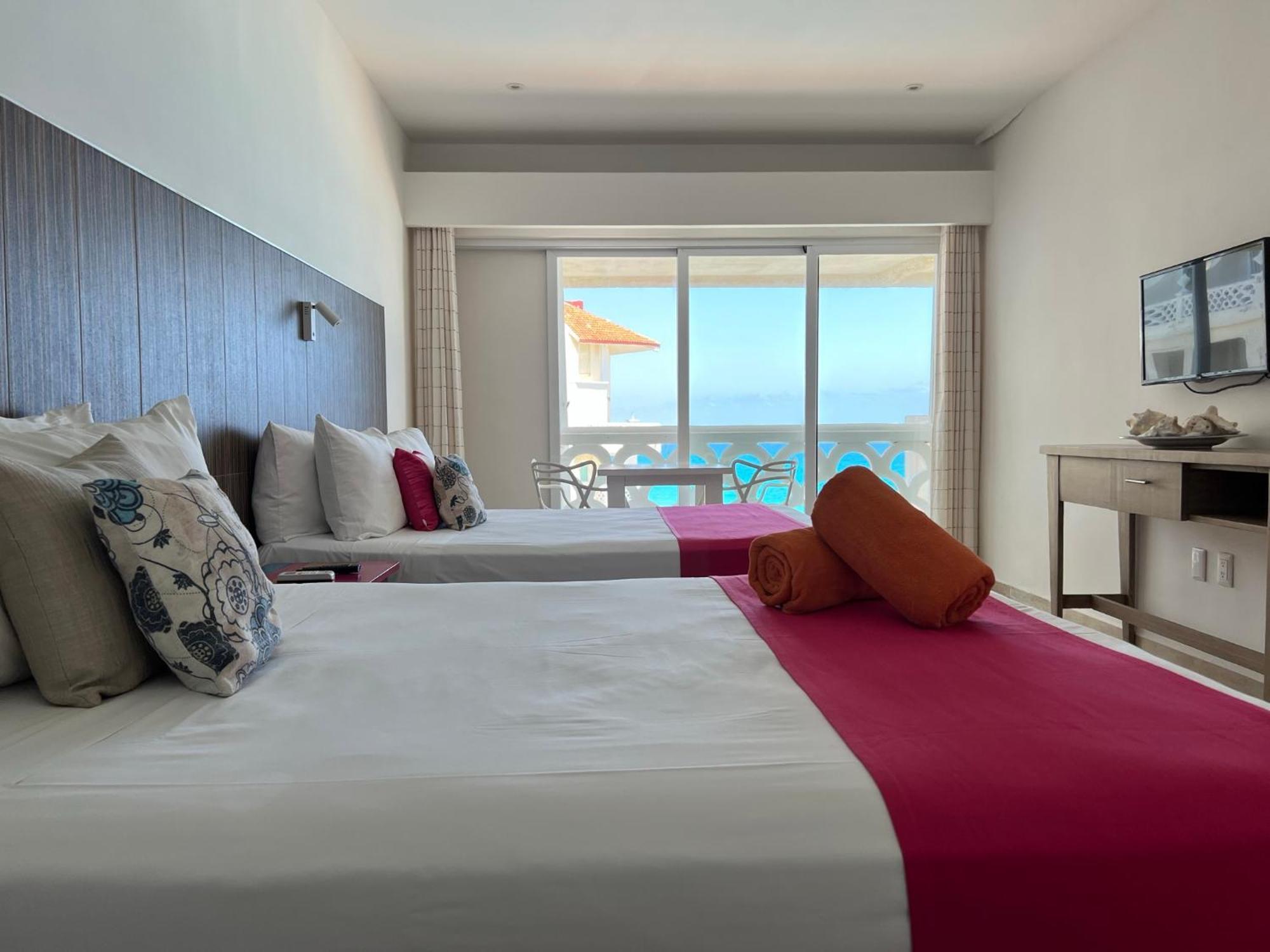 Ova Apartment Cancun