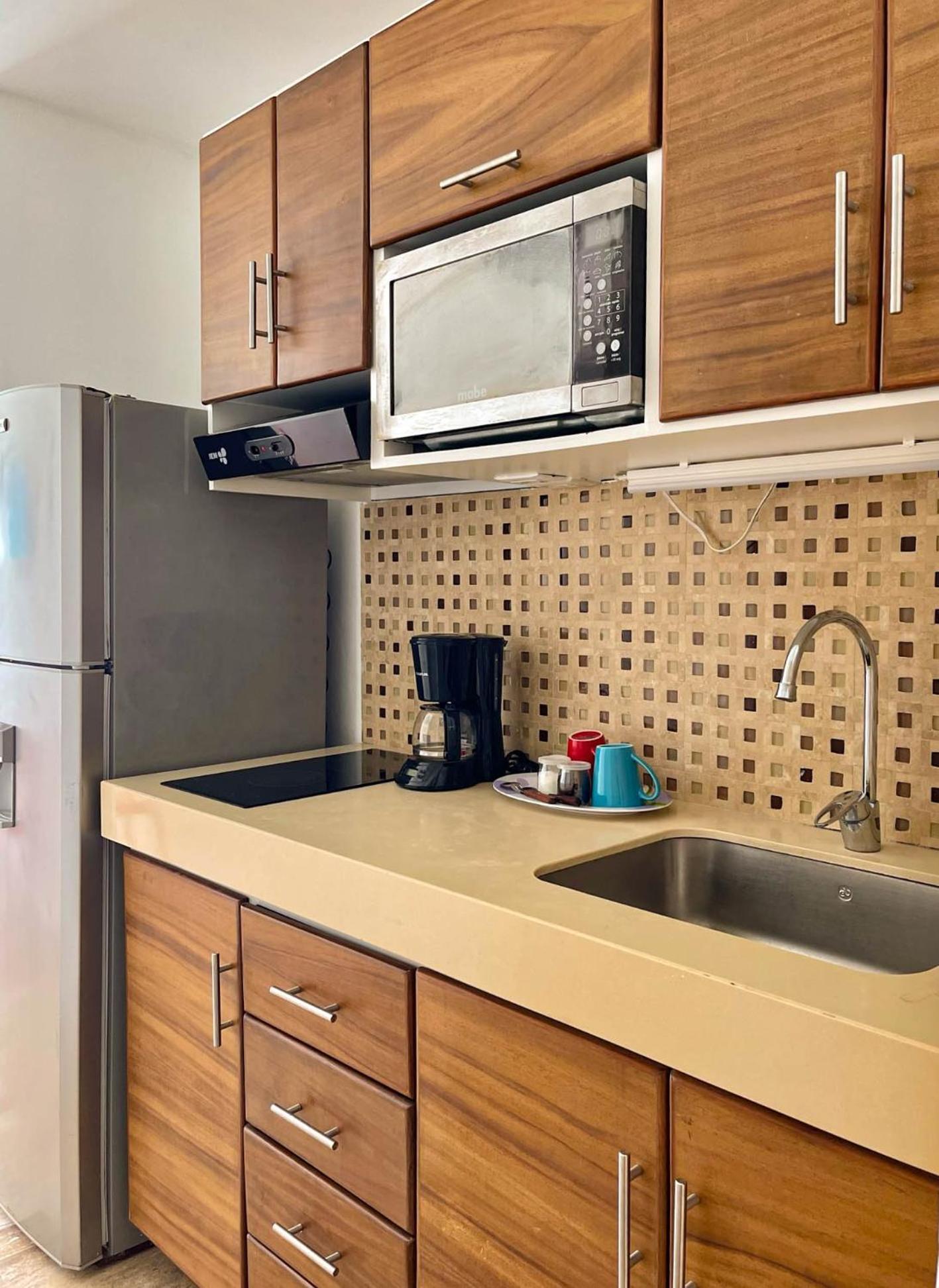 Seashore Apartment Cancun