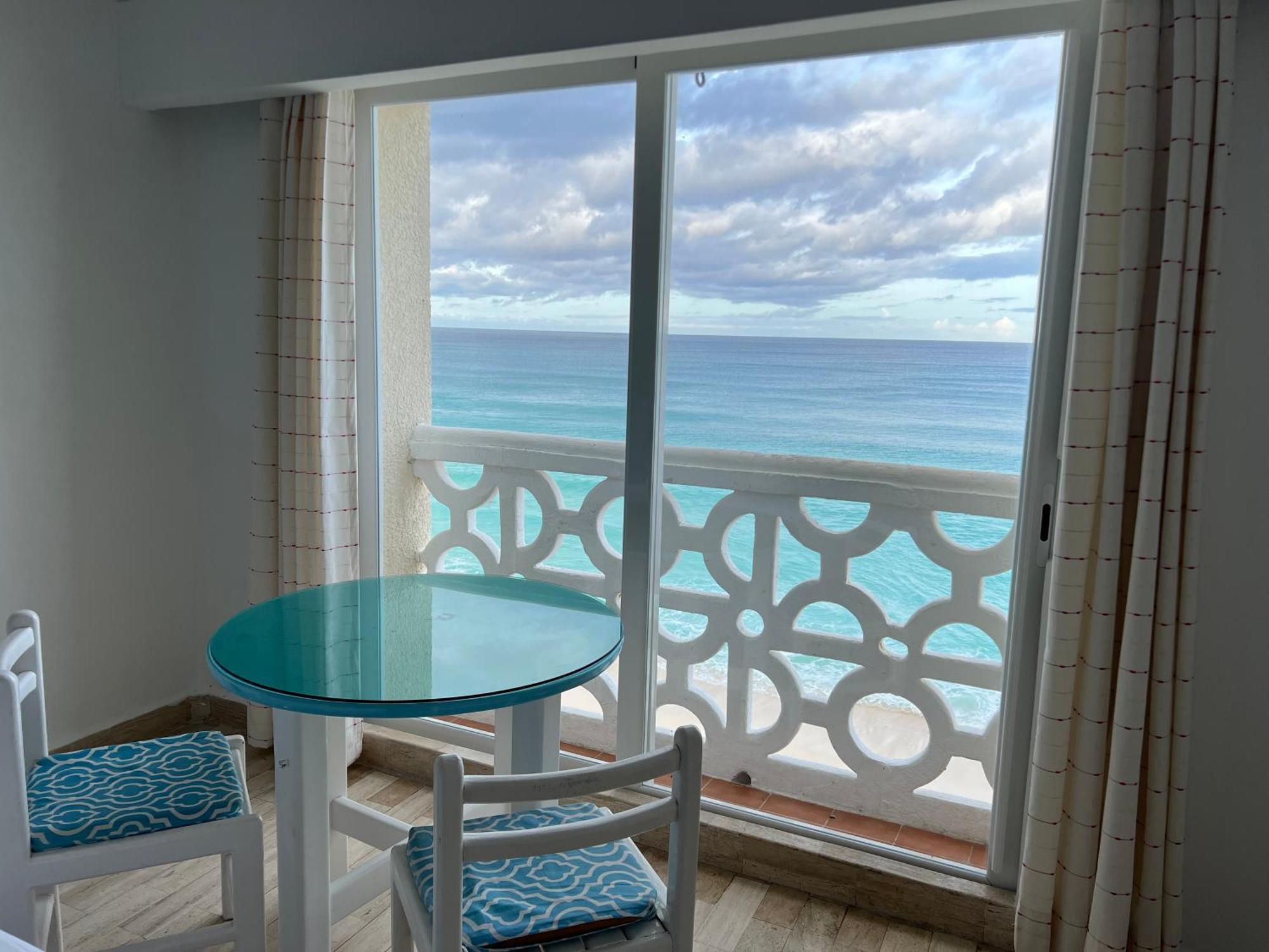 Seashore * Cancun