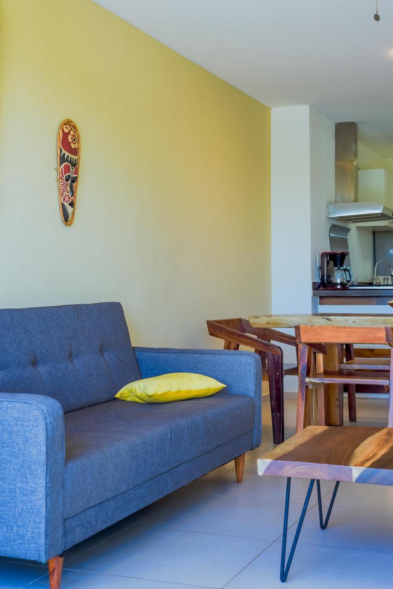 Apartment New Beachfront Luxury *