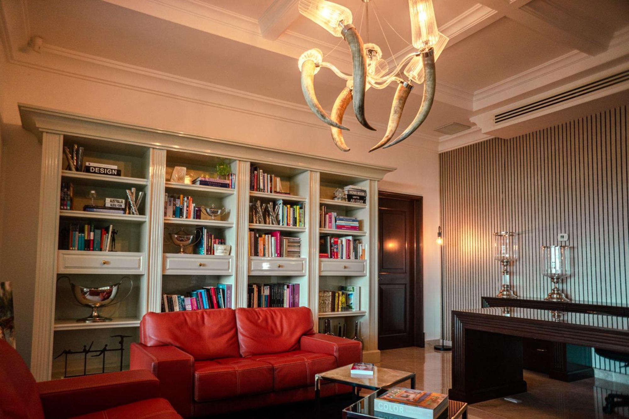 Exclusive Beachfront Luxury Villa, Private Gym, Personalized 5 Star-service, Direct Access Villa Cancun