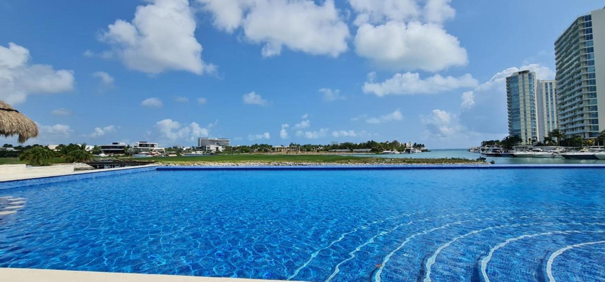 Marea Puerto Cancun, Brand New Condo, Amazing View