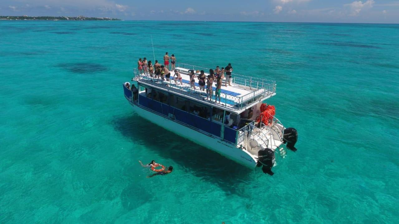Catamaran Fragata *