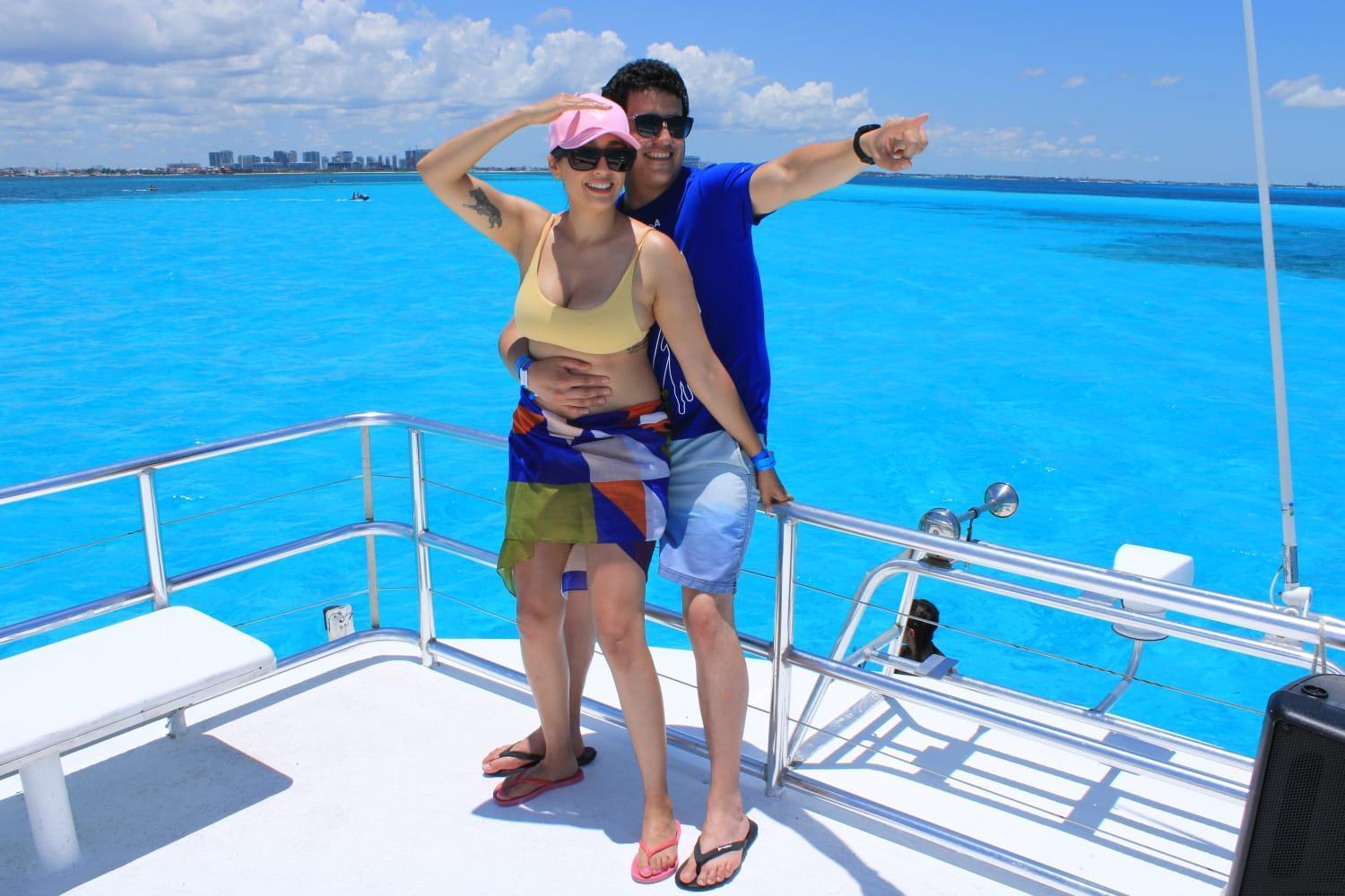 Catamaran Fragata Botel