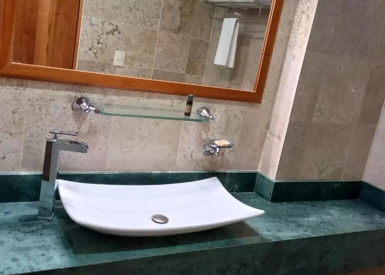 Hotel Suites