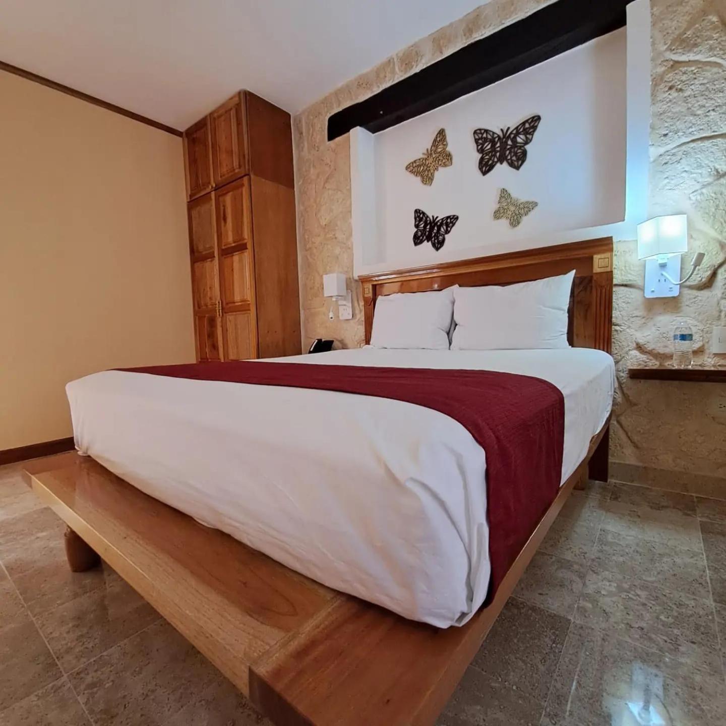 Suites Hotel Cancun
