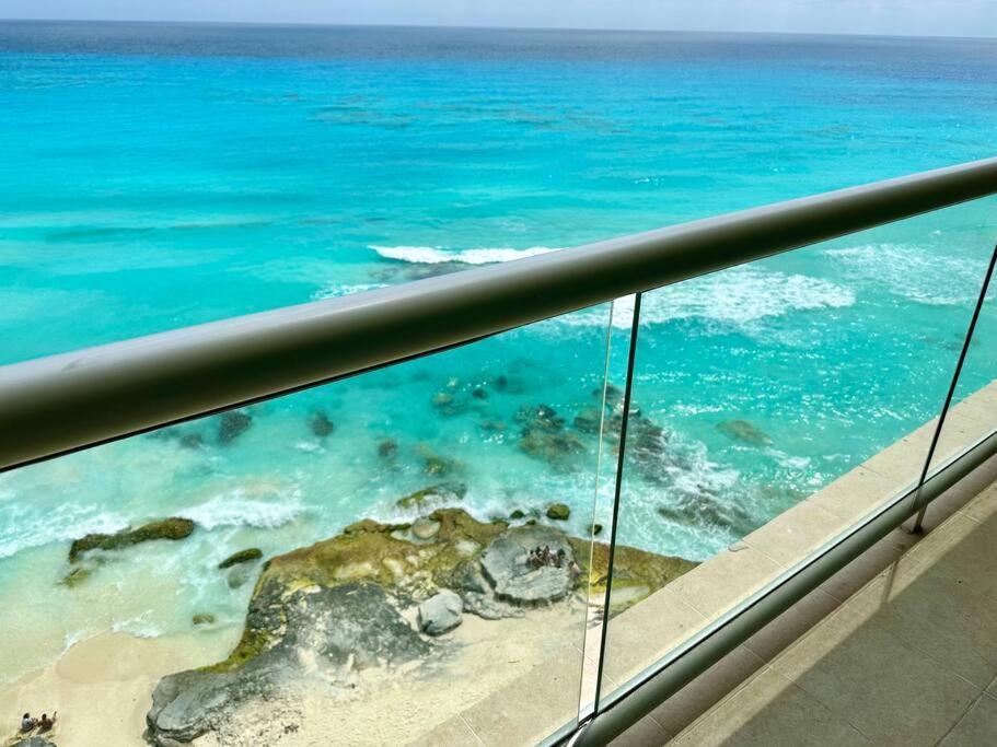 Apartment Oceanfront Studio/amazing Views Cancun