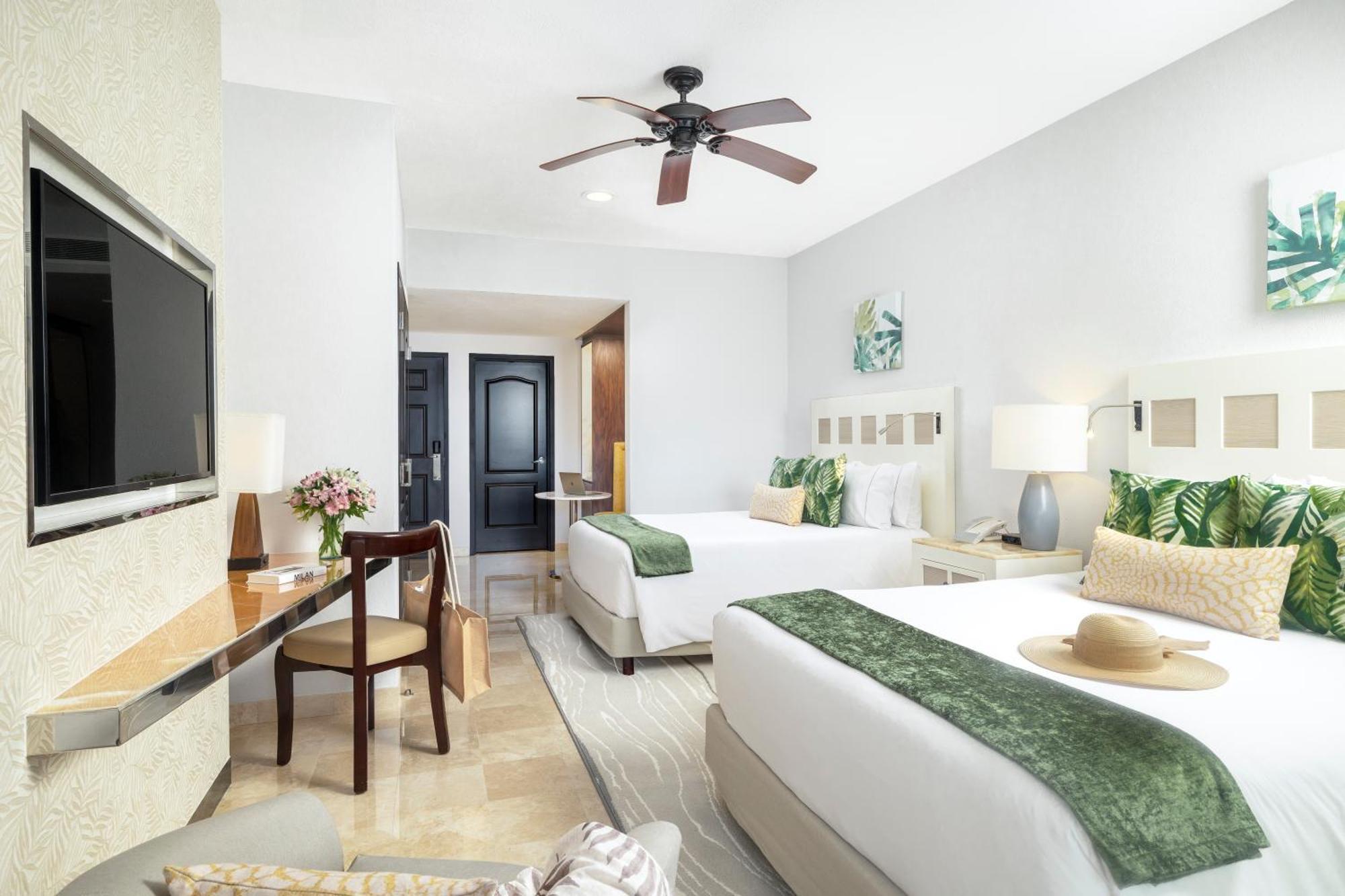 Resort Del Palmar Luxury & Cancún